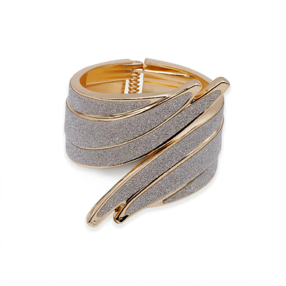 Armreif goldfarben – Markant, elegant und absolut im Trend