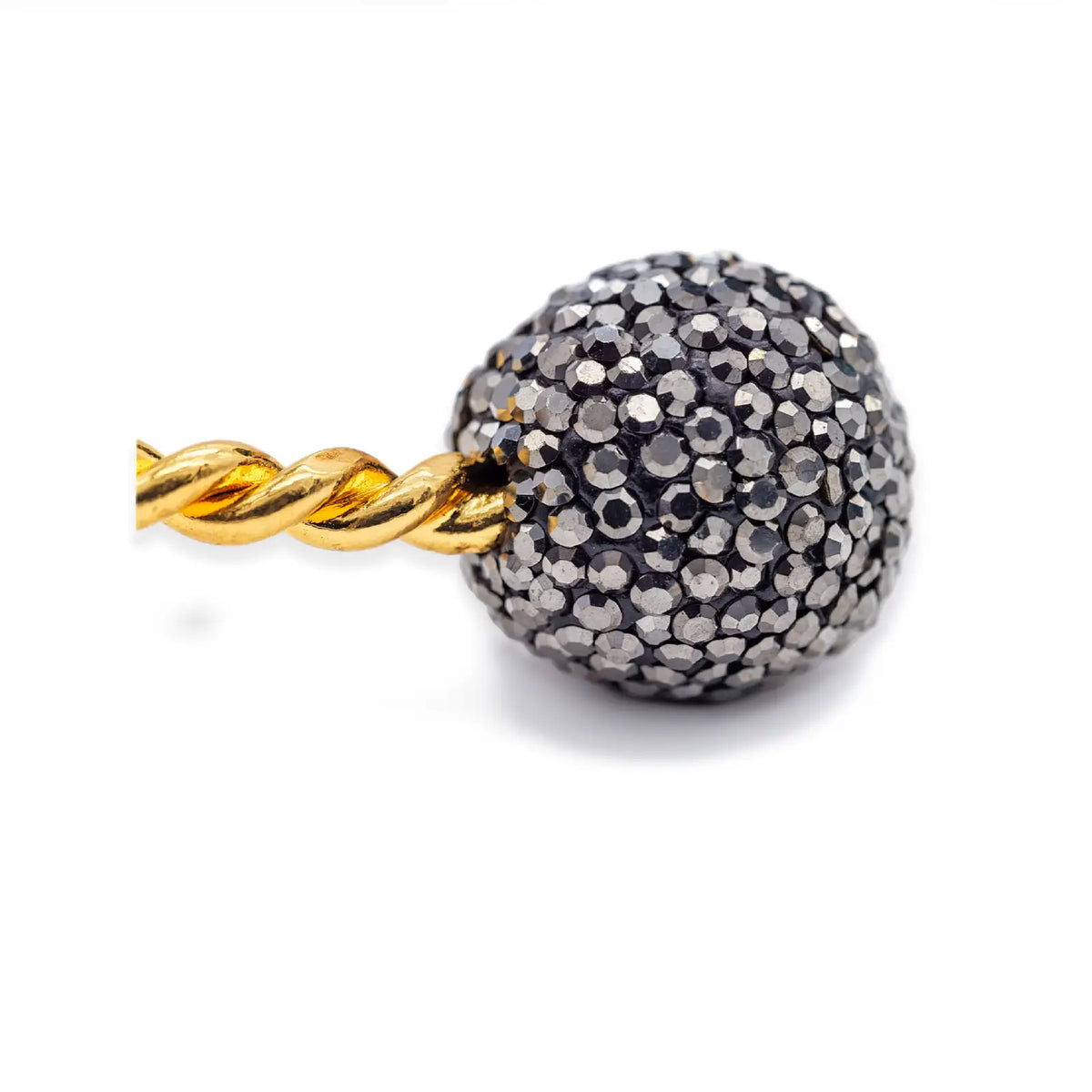 Armreif goldfarben mit grün-grauem Pavé-Detail