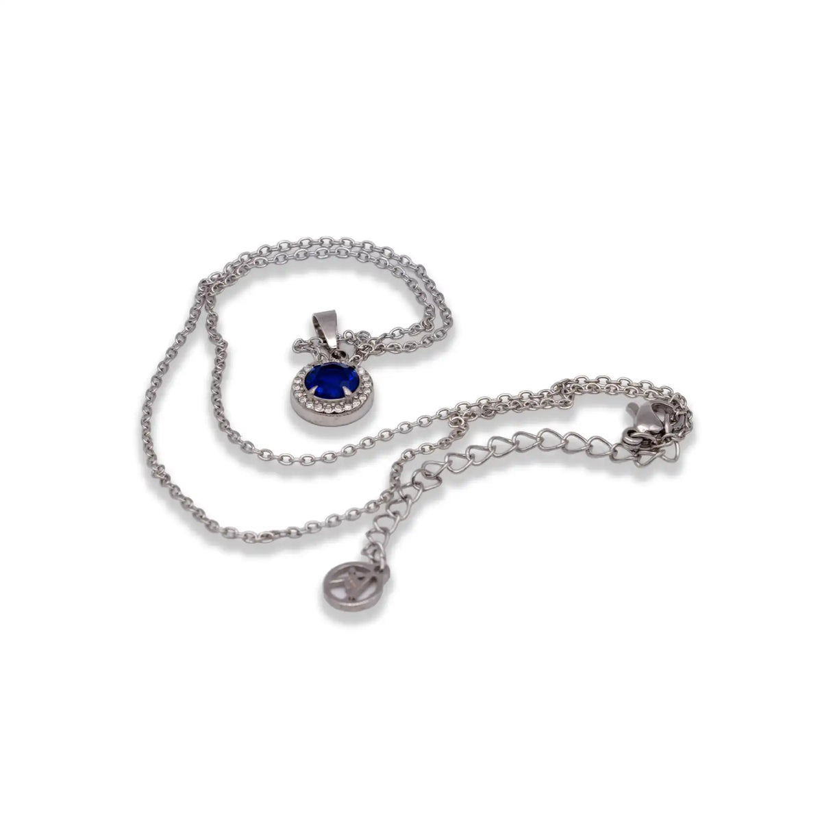 Silberfarbene Halskette mit blauem Zirkon
